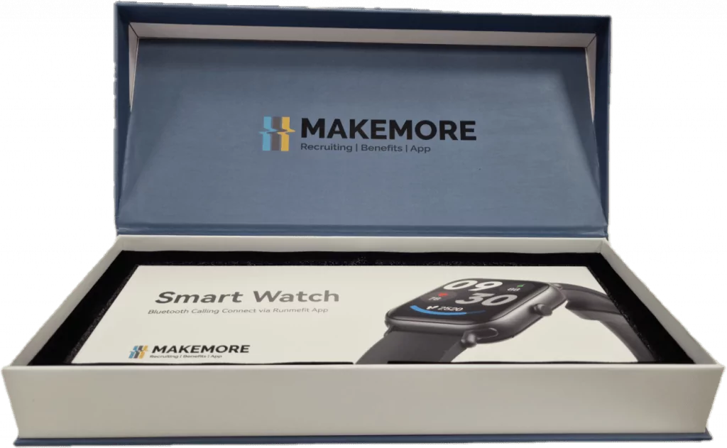 Benefits Box mit Smartwatch-Geschenk für Mitarbeiter – Motivation und Wertschätzung